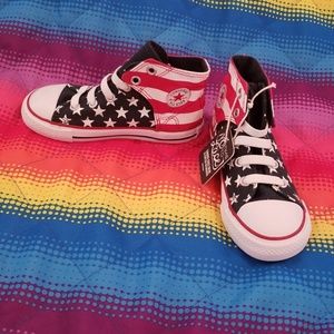 Gender neutral super cute Kid's Converse
